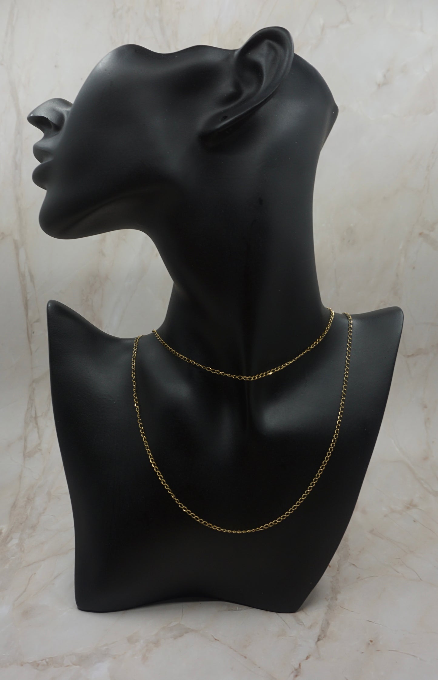 Women 18 K Gold Plated Twisted chain