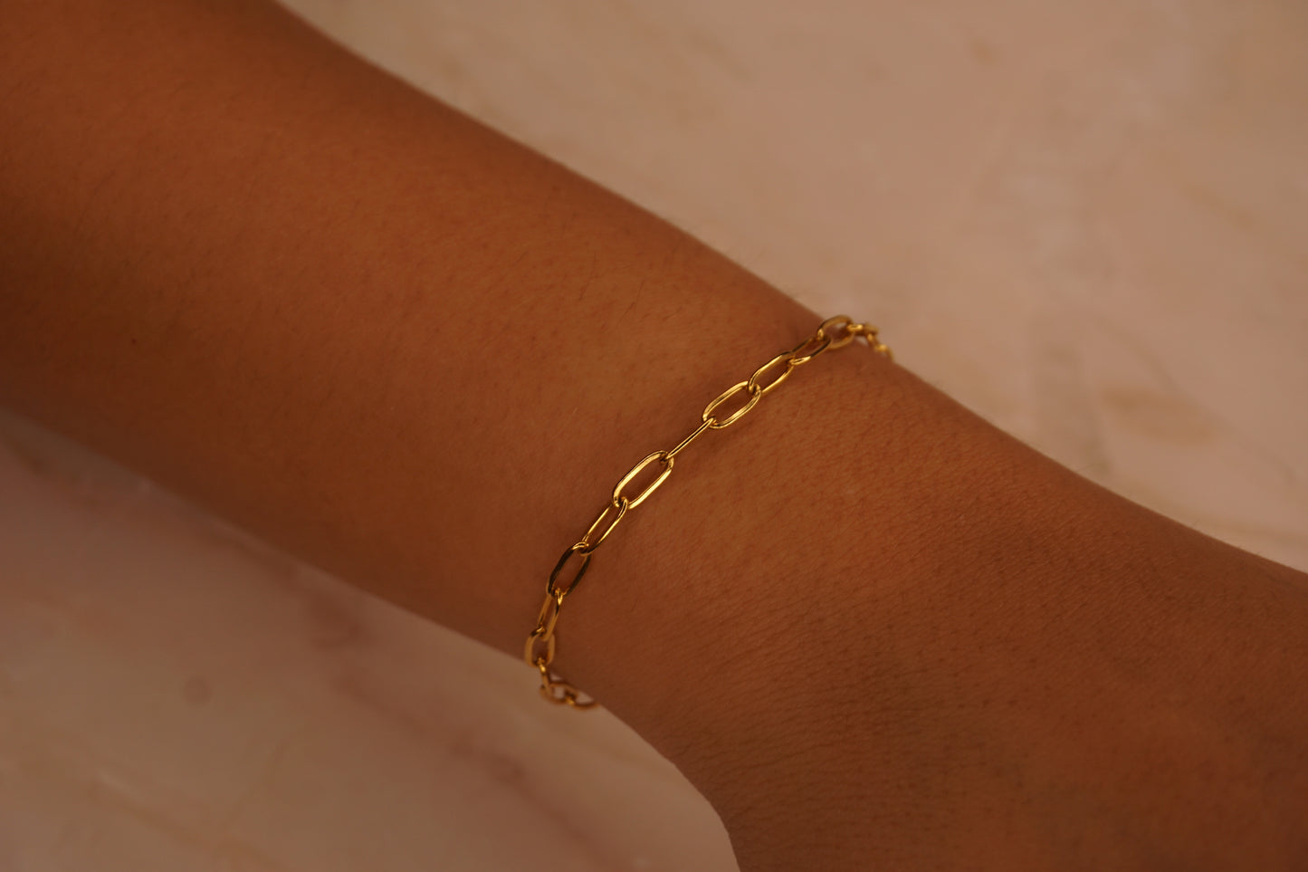 Woman 18K Gold Plated paper clip Bracelet