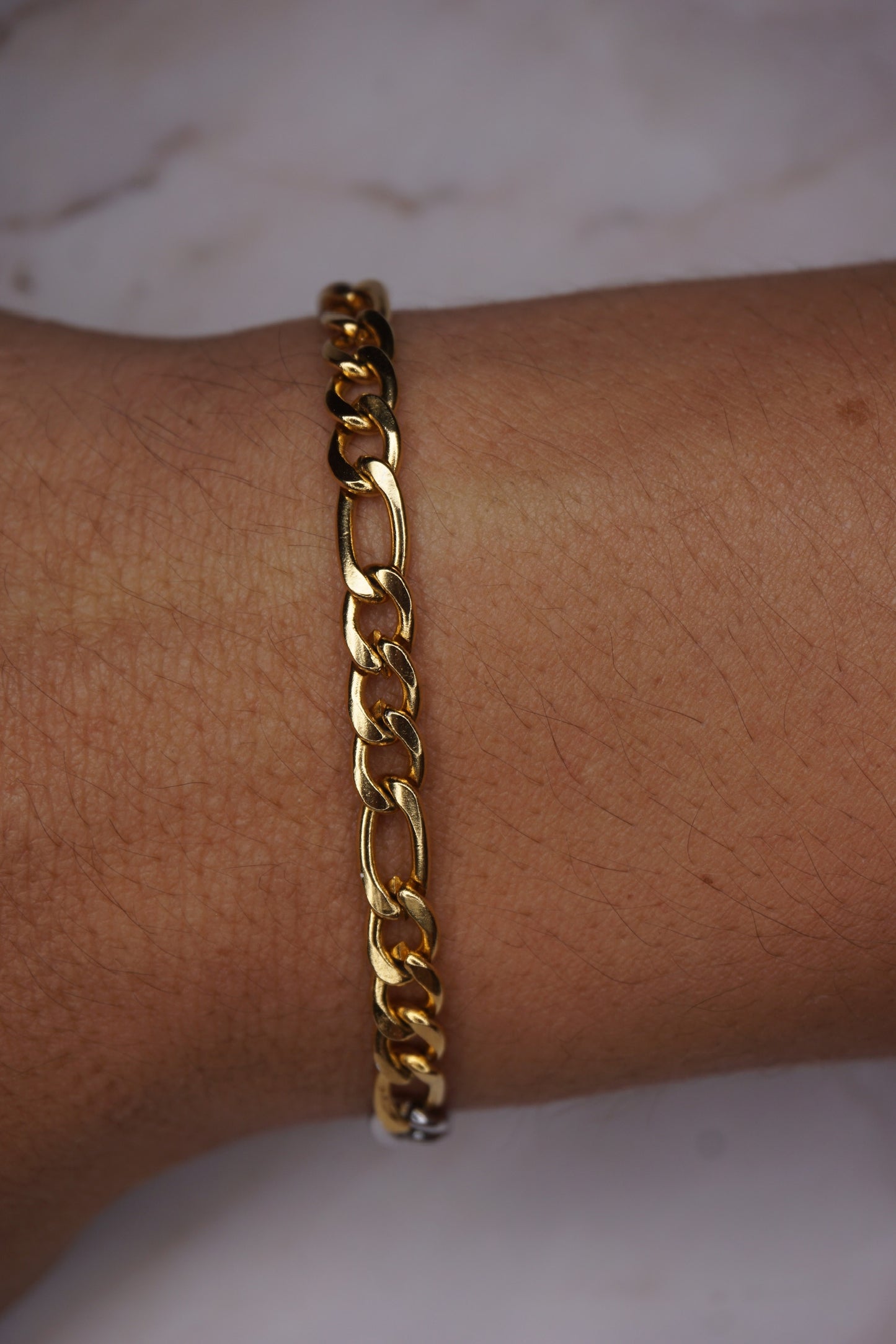 Men 18K Gold plated Figaro Bracelet