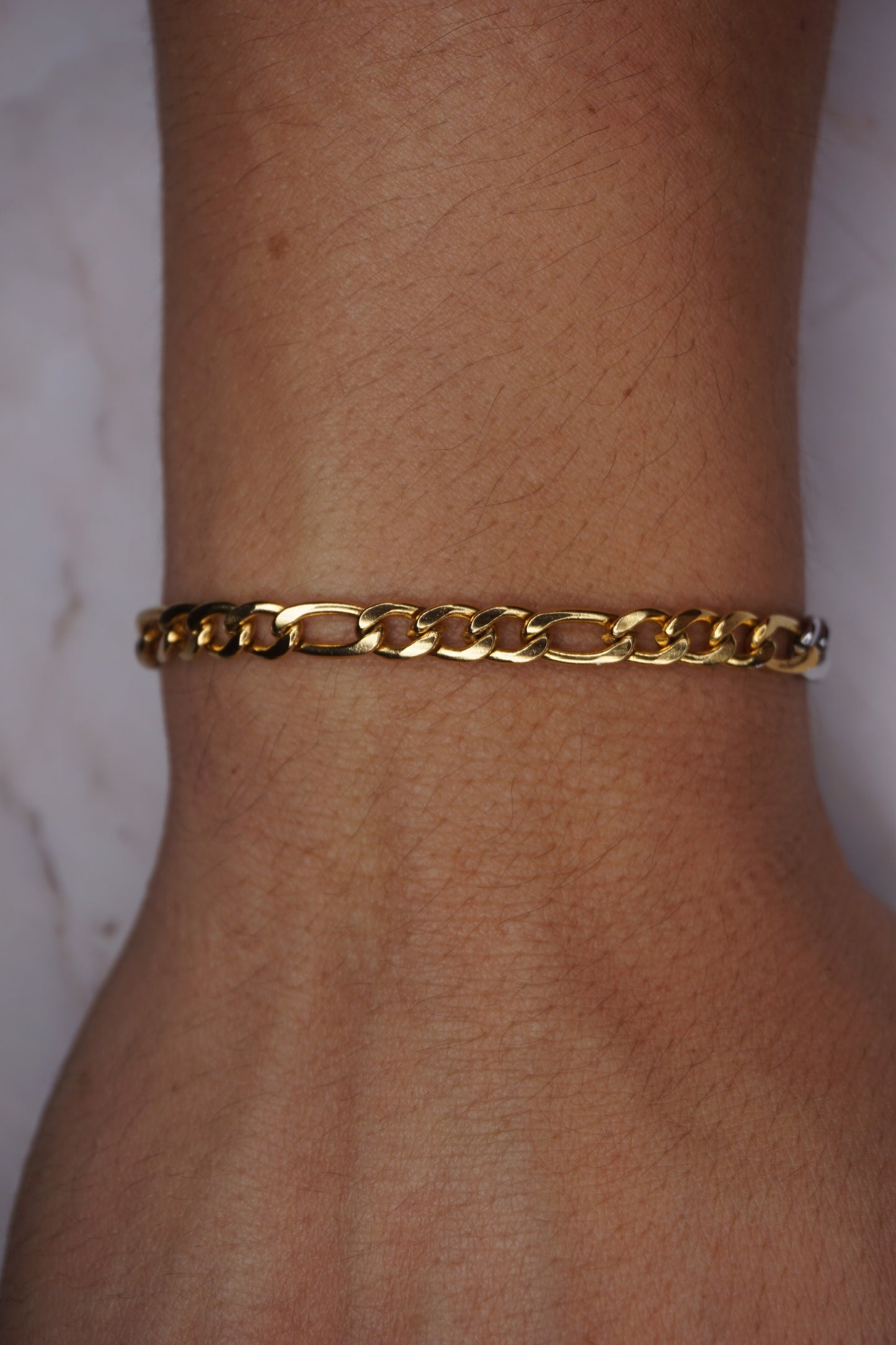 Men 18K Gold plated Figaro Bracelet