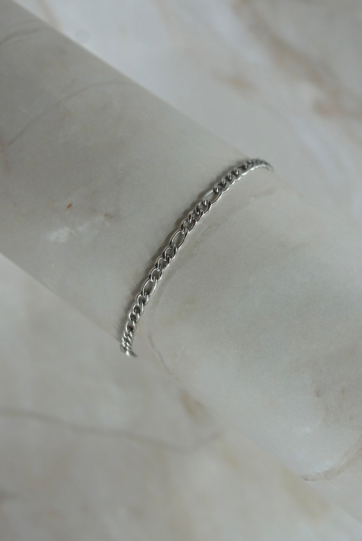 Men Silver Figaro thin Bracelet