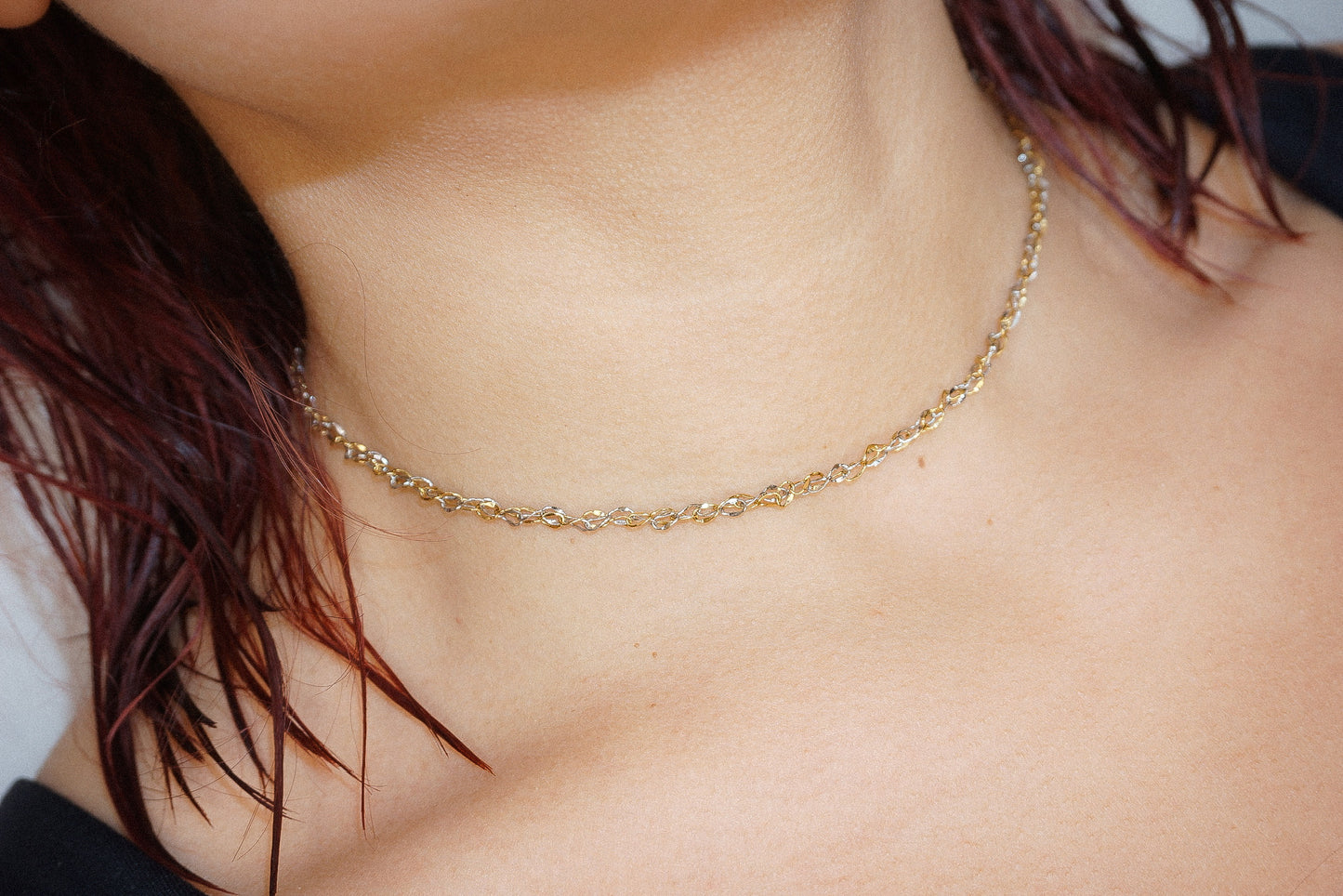 Women Hanna Choker