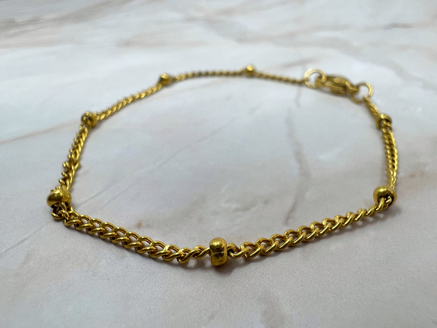 Woman 18K Gold Plated Bead Bracelet