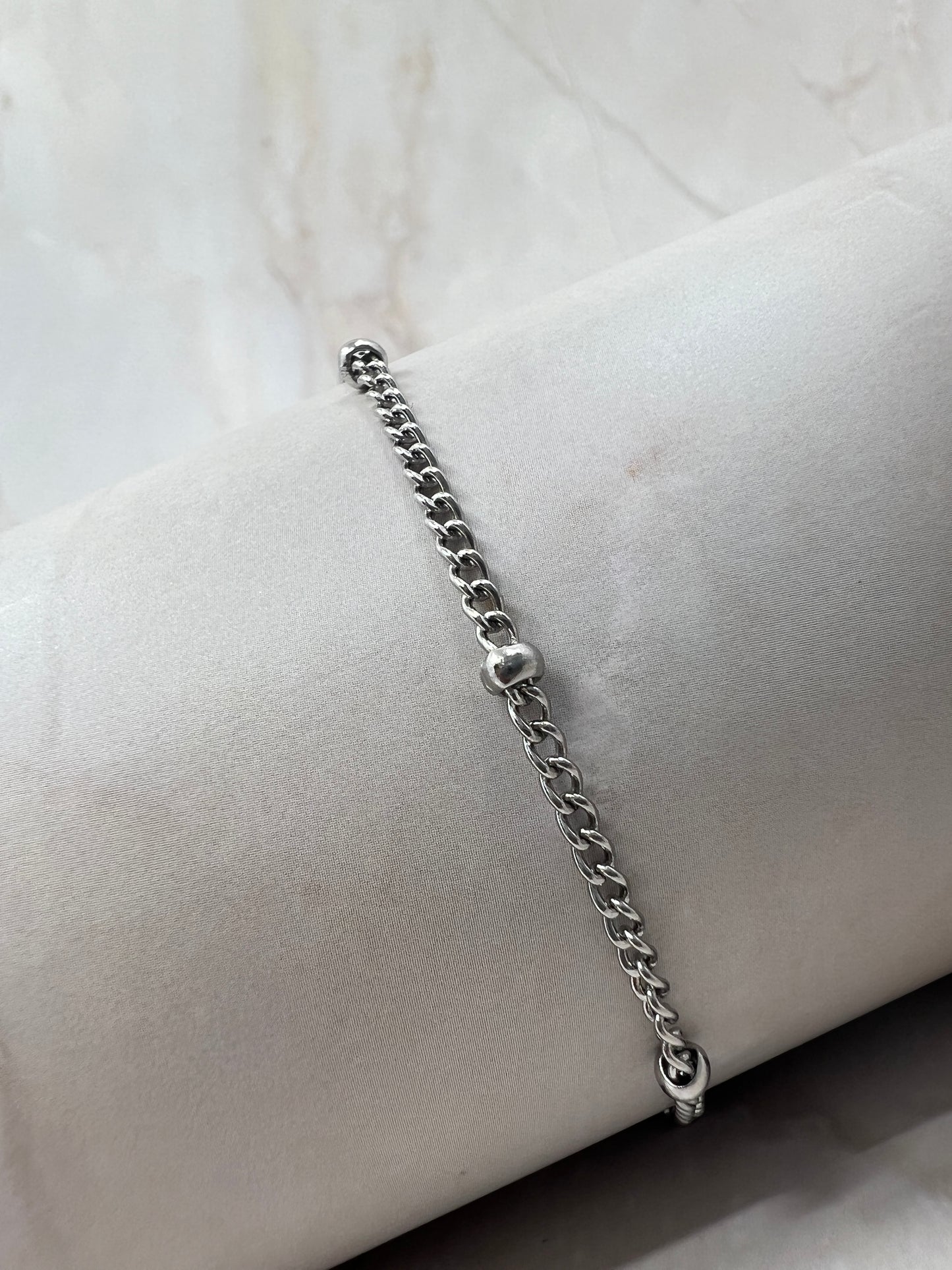 Women Silver Bead Bracelet