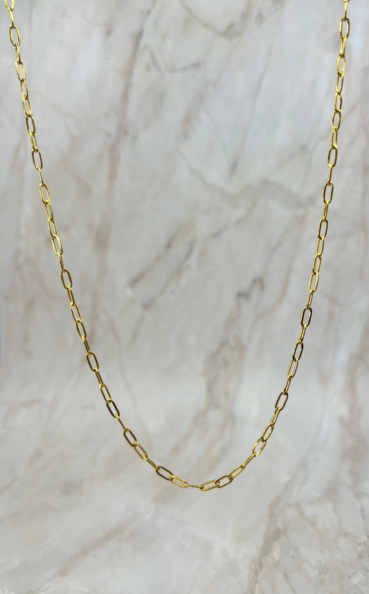 Woman 18k Gold Paper Clip Chain