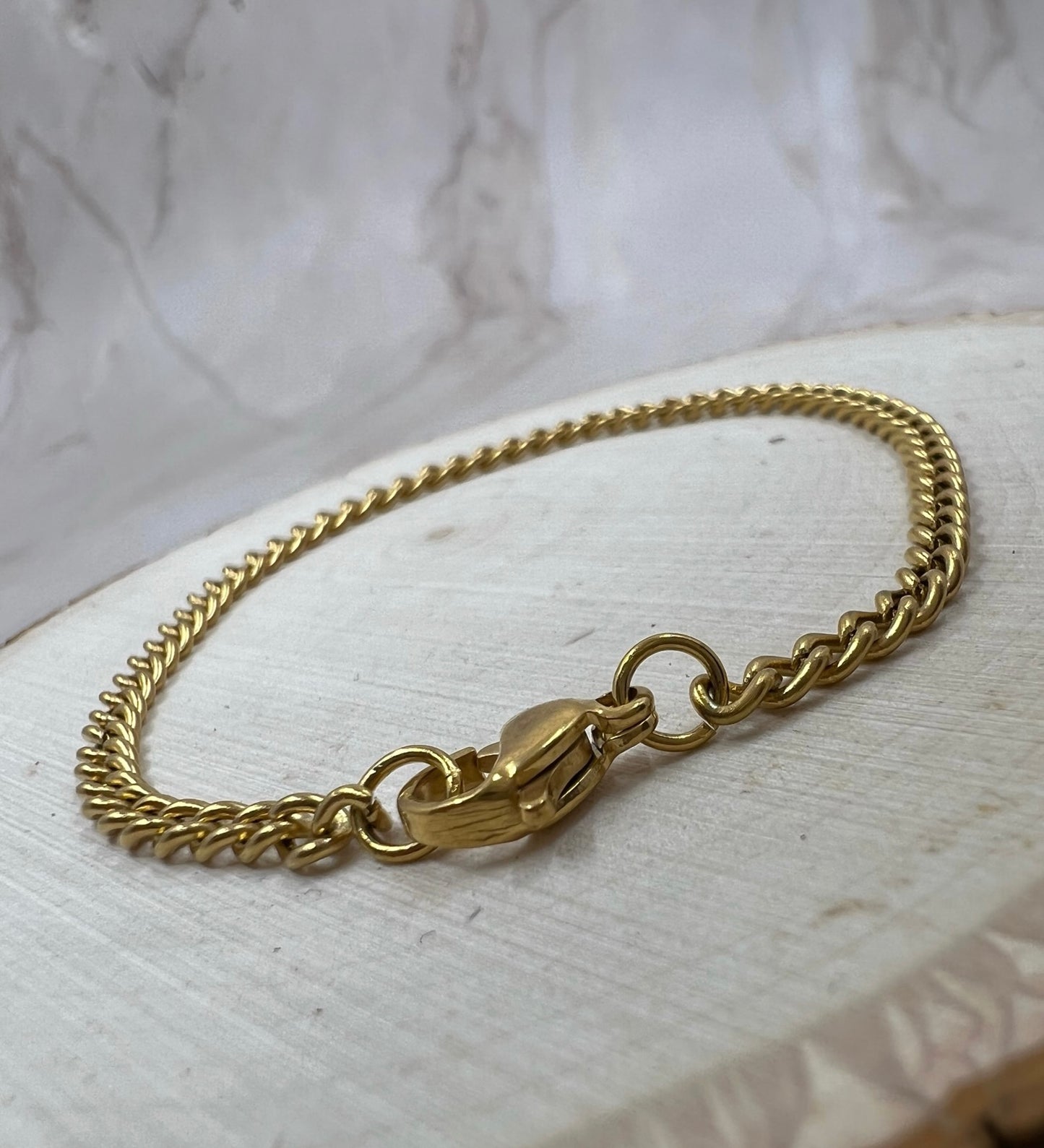 Men 18K Gold  Plated Curb Bracelet