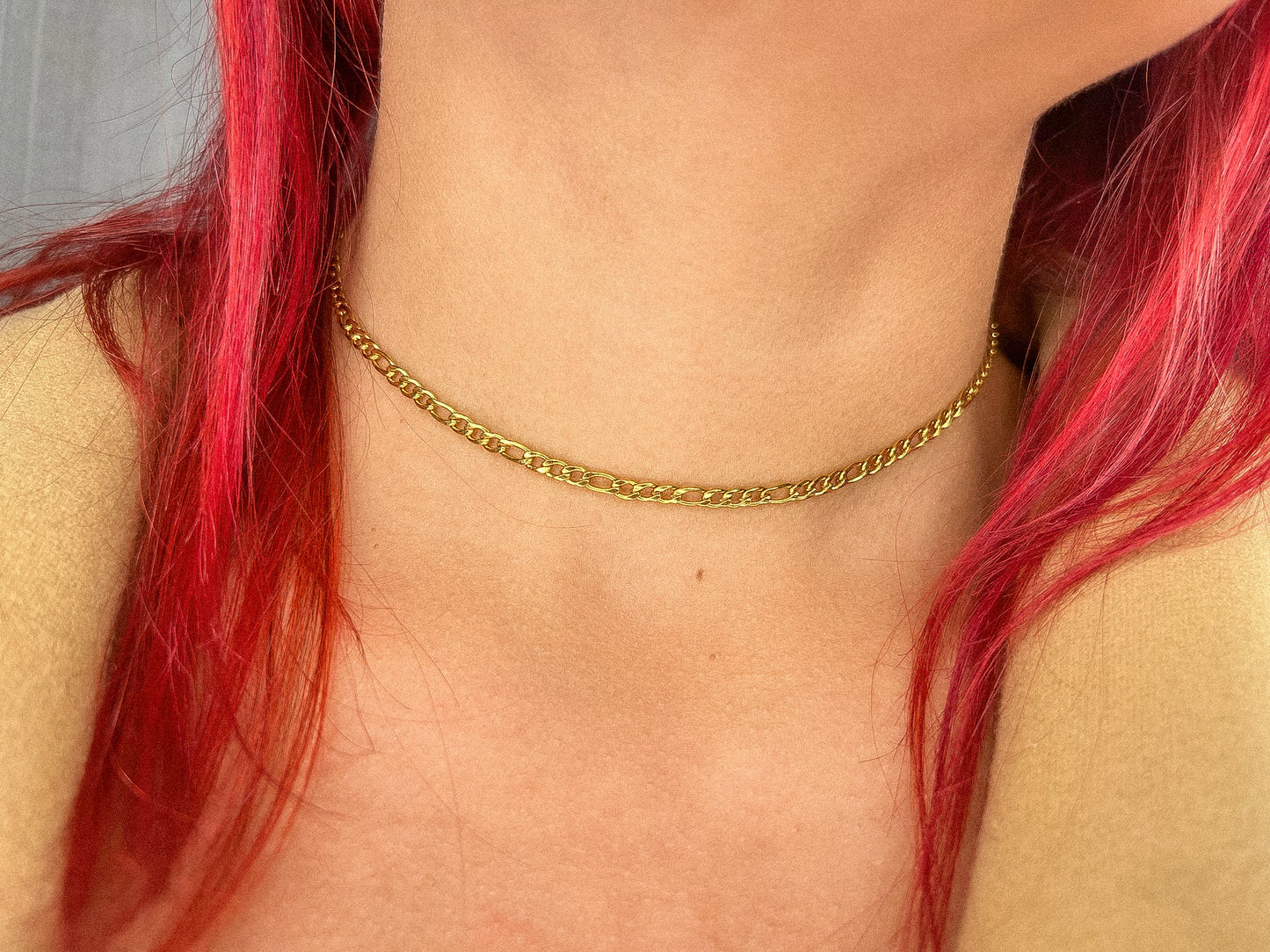 Woman 18K Gold Plated Figaro Thin Chain