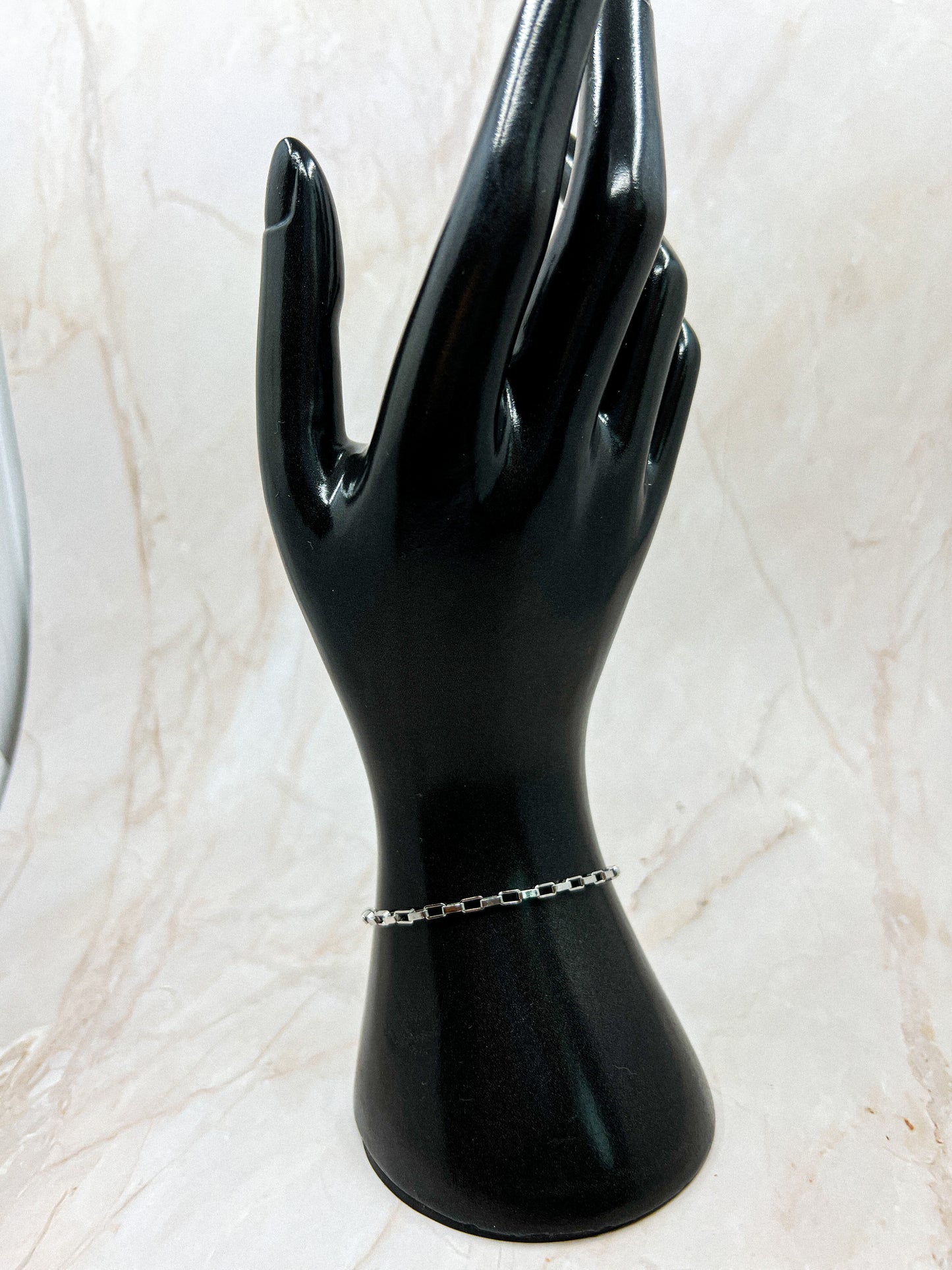 Women Silver Box Bracelet