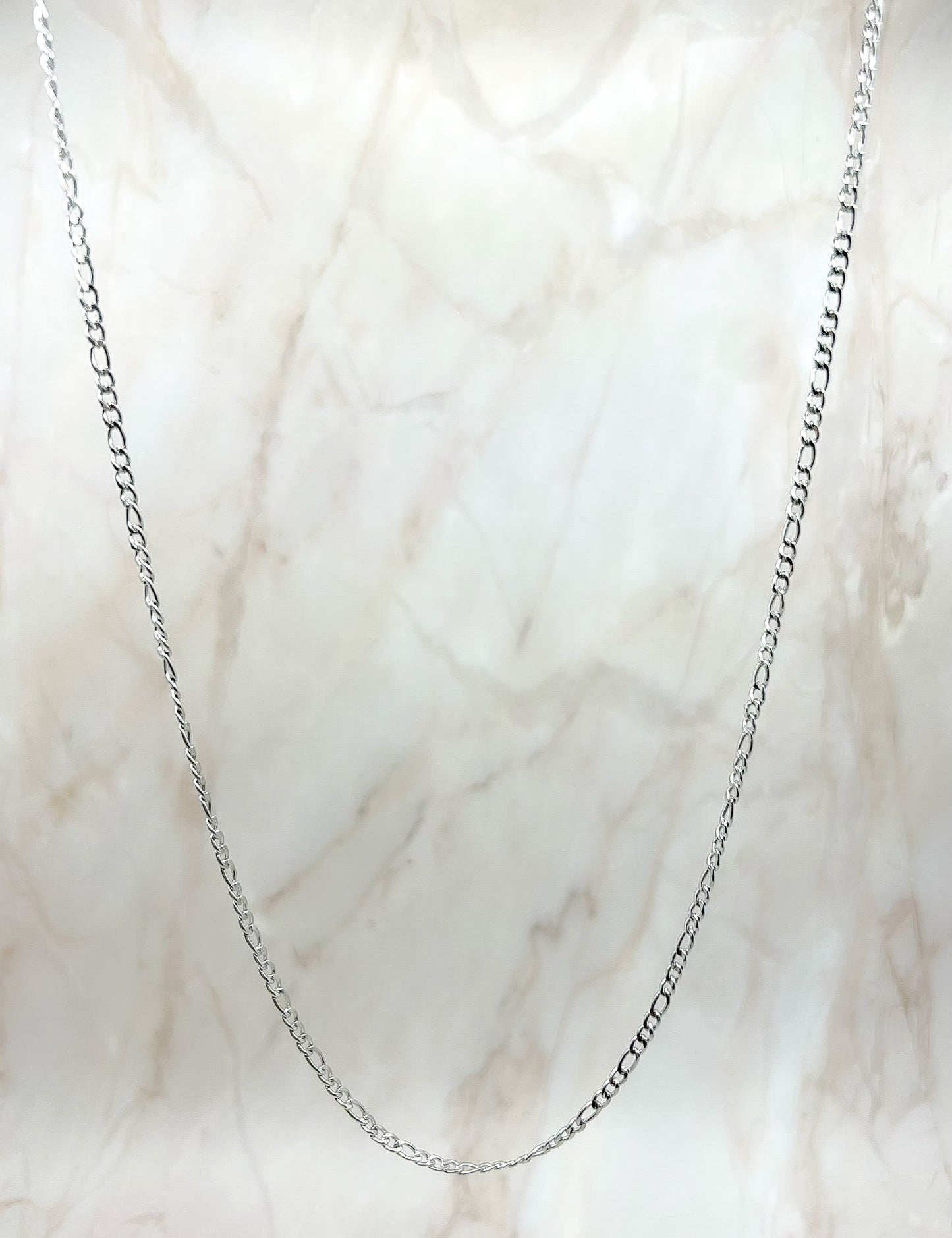 Men Silver Thin Figaro Chain